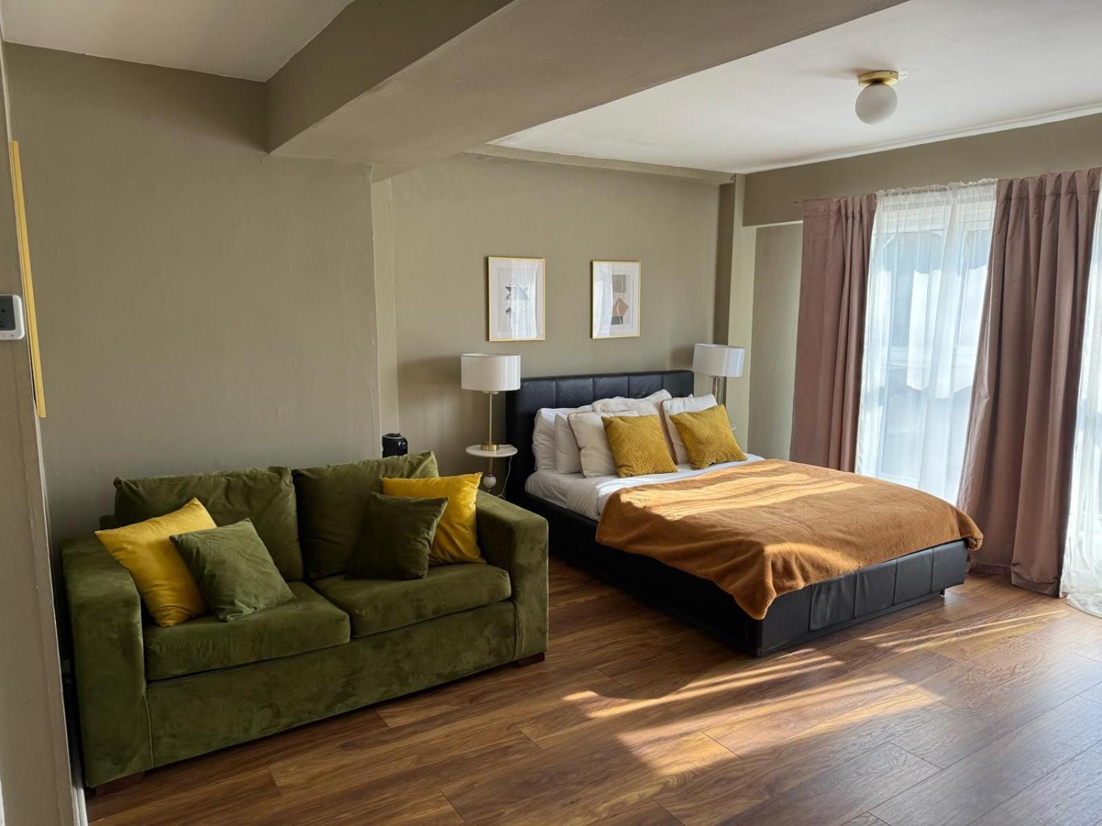 Spacious Flat Next To Earls Court Station Appartamento Londra